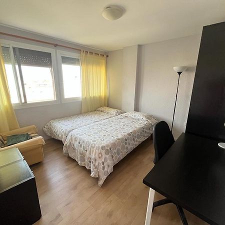 City Views-Room 2 People Shared Flat 발렌시아 외부 사진